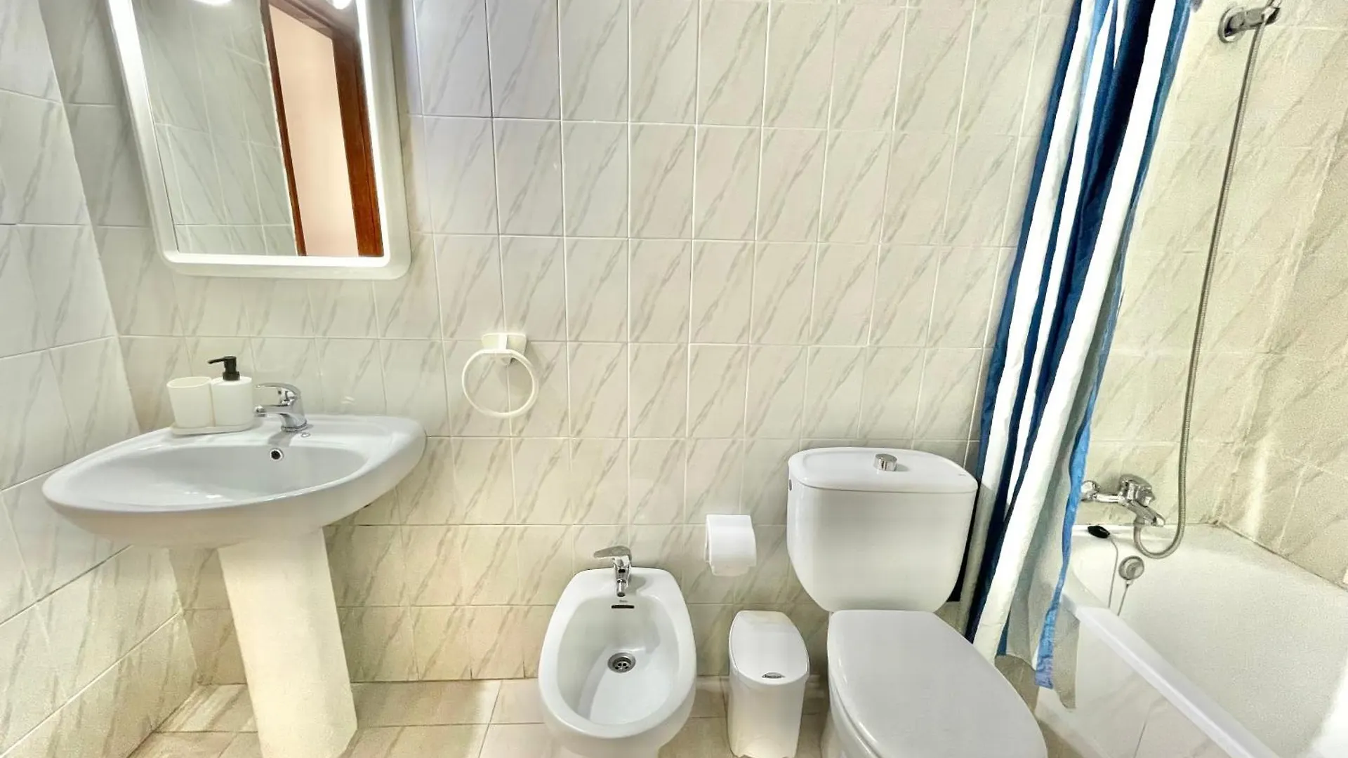 Apartamento Halley El Medano  Spain